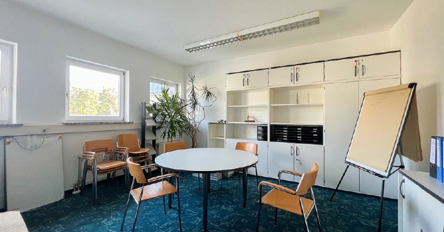 Escritório em Dresden, Germany 217 m² N.º 44122