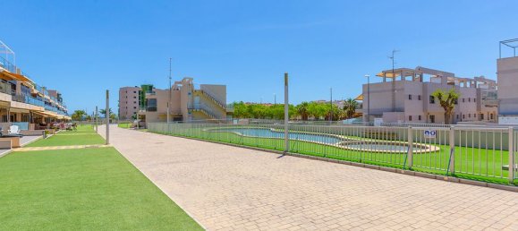 4 Schlafzimmer Wohnung in Alicante, Spain, Nr. 178432 37