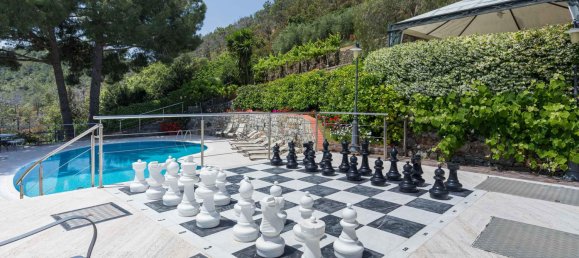 5 bedrooms Villa in Bonassola, Italy No. 129047 7