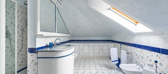 5 bedrooms Villa in Bonassola, Italy No. 129047 15