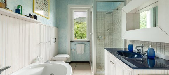 5 bedrooms Villa in Bonassola, Italy No. 129047 12