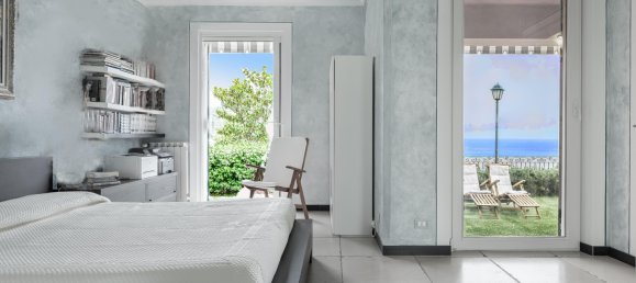 5 bedrooms Villa in Bonassola, Italy No. 129047 16