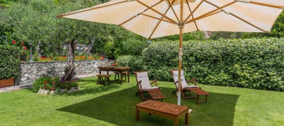 5 bedrooms Villa in Bonassola, Italy No. 129047 8