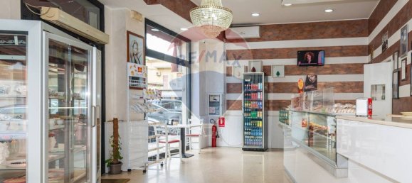 5-salle Propriété commerciale à Syracuse, Italy No. 243135 2