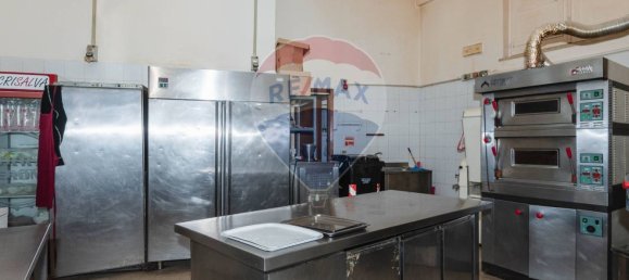 5-salle Propriété commerciale à Syracuse, Italy No. 243135 10