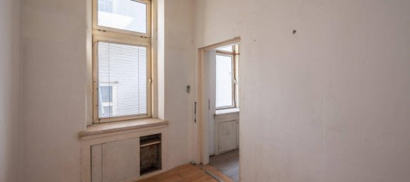 2 rooms Apartment in Brigittenau, Austria No. 209442 3