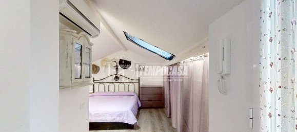 Apartamento de 4 dormitorios en Vado Ligure, Italy No. 312082 24