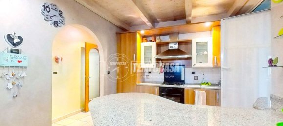 Apartamento de 4 dormitorios en Vado Ligure, Italy No. 312082 11