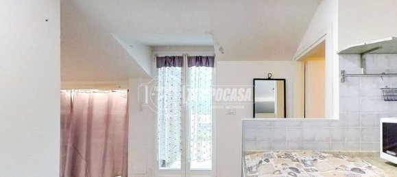 Apartamento de 4 dormitorios en Vado Ligure, Italy No. 312082 21