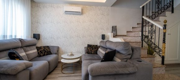 3 غرف نوم تاون هاوس في Alicante, Spain رقم 190766 2