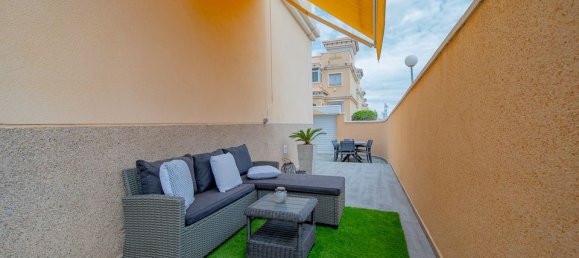 3 غرف نوم تاون هاوس في Alicante, Spain رقم 190766 37