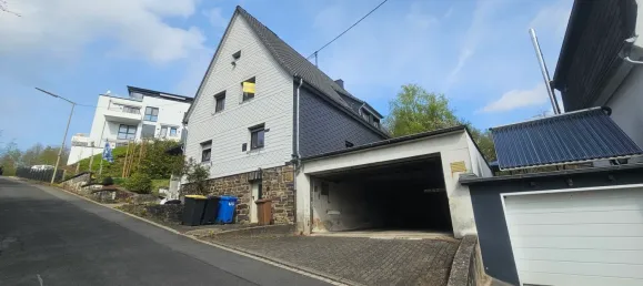 4 bedrooms Townhouse in Altenkirchen, Germany No. 176320 2