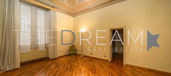 4 bedrooms Apartment in Florence, Italy No. 141258 25