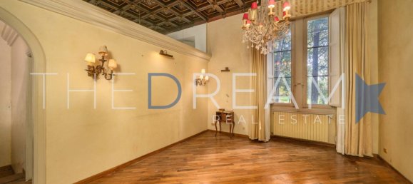 4 bedrooms Apartment in Florence, Italy No. 141258 20