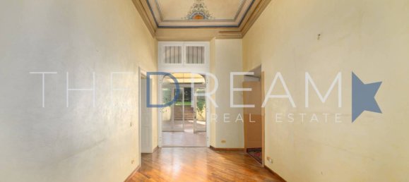4 bedrooms Apartment in Florence, Italy No. 141258 15