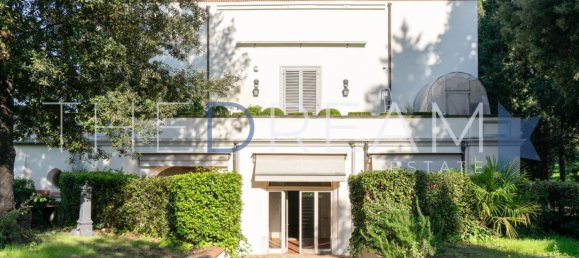 4 bedrooms Apartment in Florence, Italy No. 141258 8