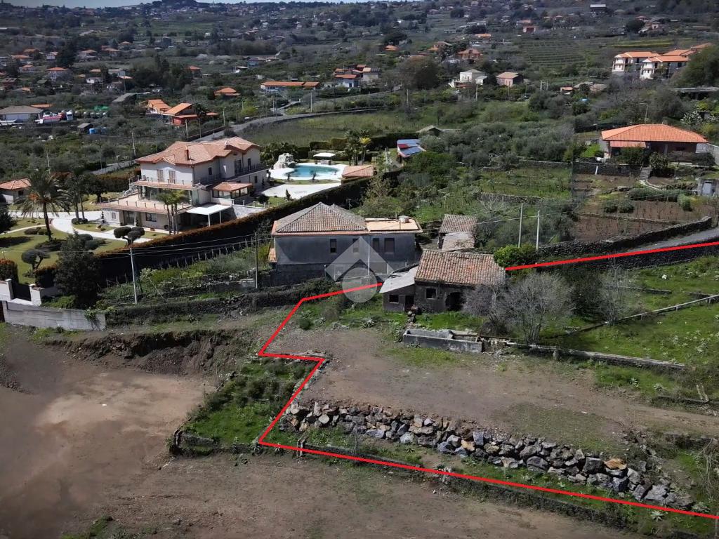 Estudio en Aci Sant'Antonio, Italy No. 309887