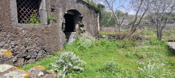 Estudio en Aci Sant'Antonio, Italy No. 309887 36