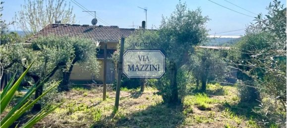 5 rooms Villa in Pietrasanta, Italy No. 288606 8