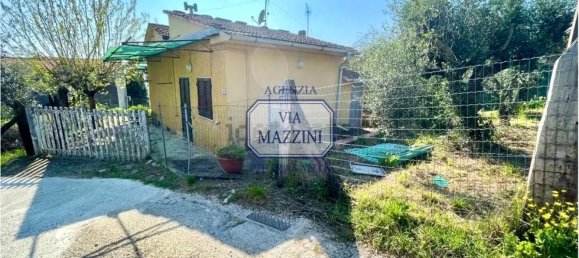 5 rooms Villa in Pietrasanta, Italy No. 288606 7