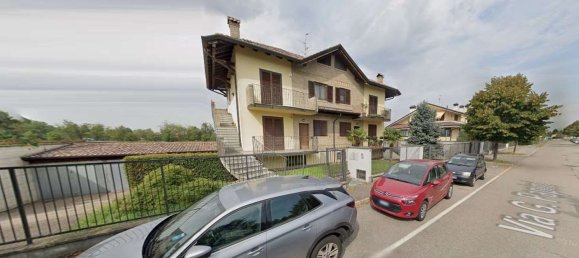 4 rooms Apartment in Casorezzo, Italy No. 98526 3