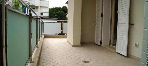 4 rooms House in Cervia, Italy No. 21609 9