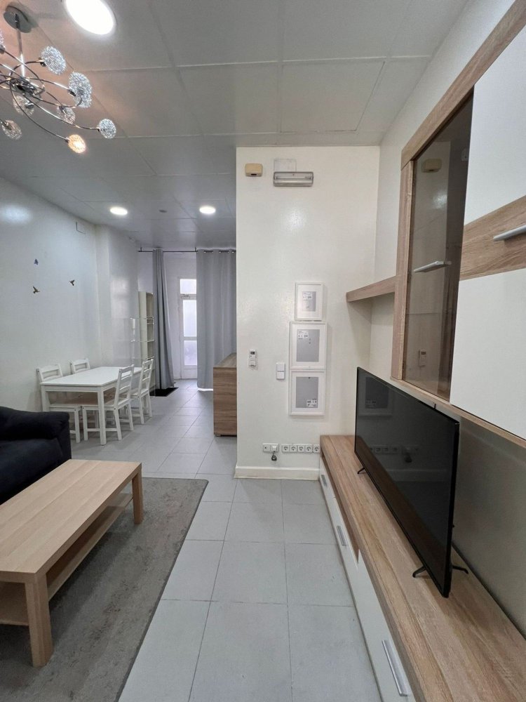 2 bedrooms Duplex in Alcala de Henares, Spain No. 156582