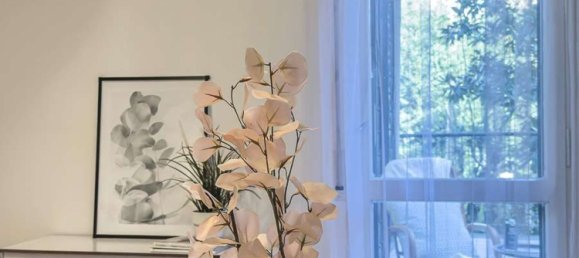 3 rooms Apartment in Modena, Italy No. 98689 66