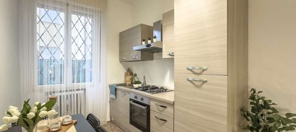 3 rooms Apartment in Modena, Italy No. 98689 55