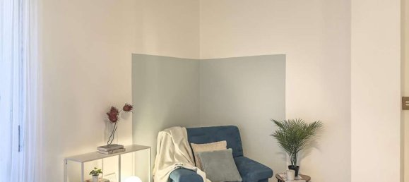 3 rooms Apartment in Modena, Italy No. 98689 7