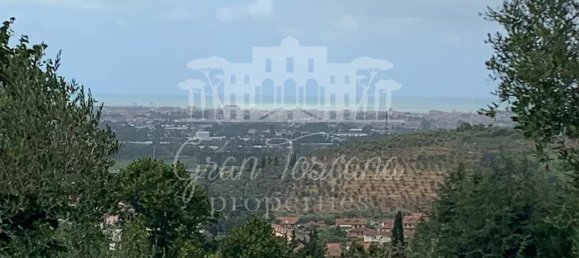 3 Schlafzimmer Villa in Massarosa, Italy, Nr. 304139 5