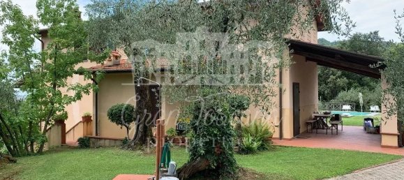 3 Schlafzimmer Villa in Massarosa, Italy, Nr. 304139 3