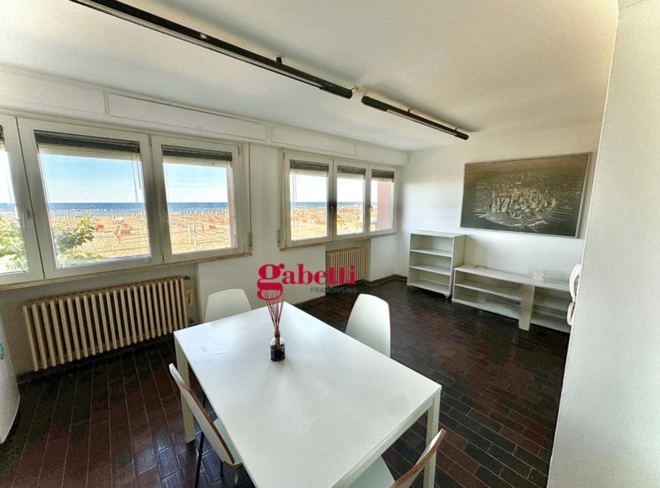 50m² Office in Rimini, Italy No. 290707