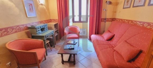 2 bedrooms Townhouse in Grignan, France No. 189745 7