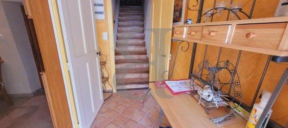 2 bedrooms Townhouse in Grignan, France No. 189745 3