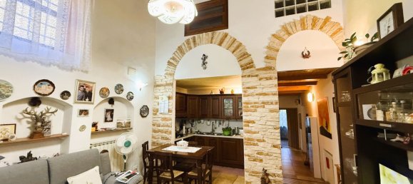 4-Zimmer Wohnung in Florence, Italy, Nr. 265769 4