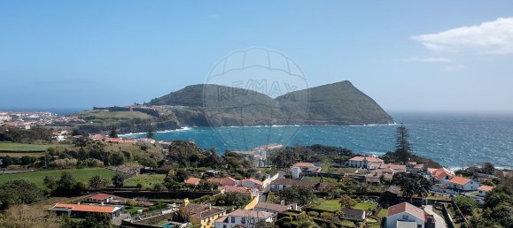 4 bedrooms House in Angra do Heroismo, Portugal No. 35633 9