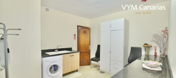 4 chambres Villa à Callao Salvaje, Spain No. 11323 28