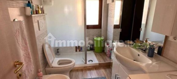 3 Schlafzimmer Wohnung in Genoa, Italy, Nr. 311438 7