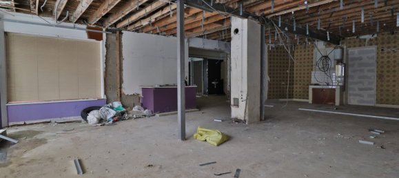 Edifício de 4 divisões em Aube, France N.º 152723 2