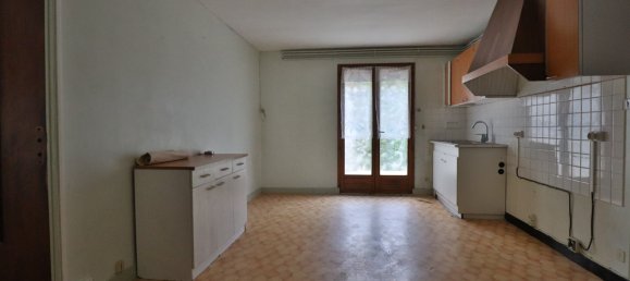 Edifício de 4 divisões em Aube, France N.º 152723 5