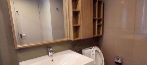 2 bedrooms Condo in Huai Khwang, Thailand No. 4828 9