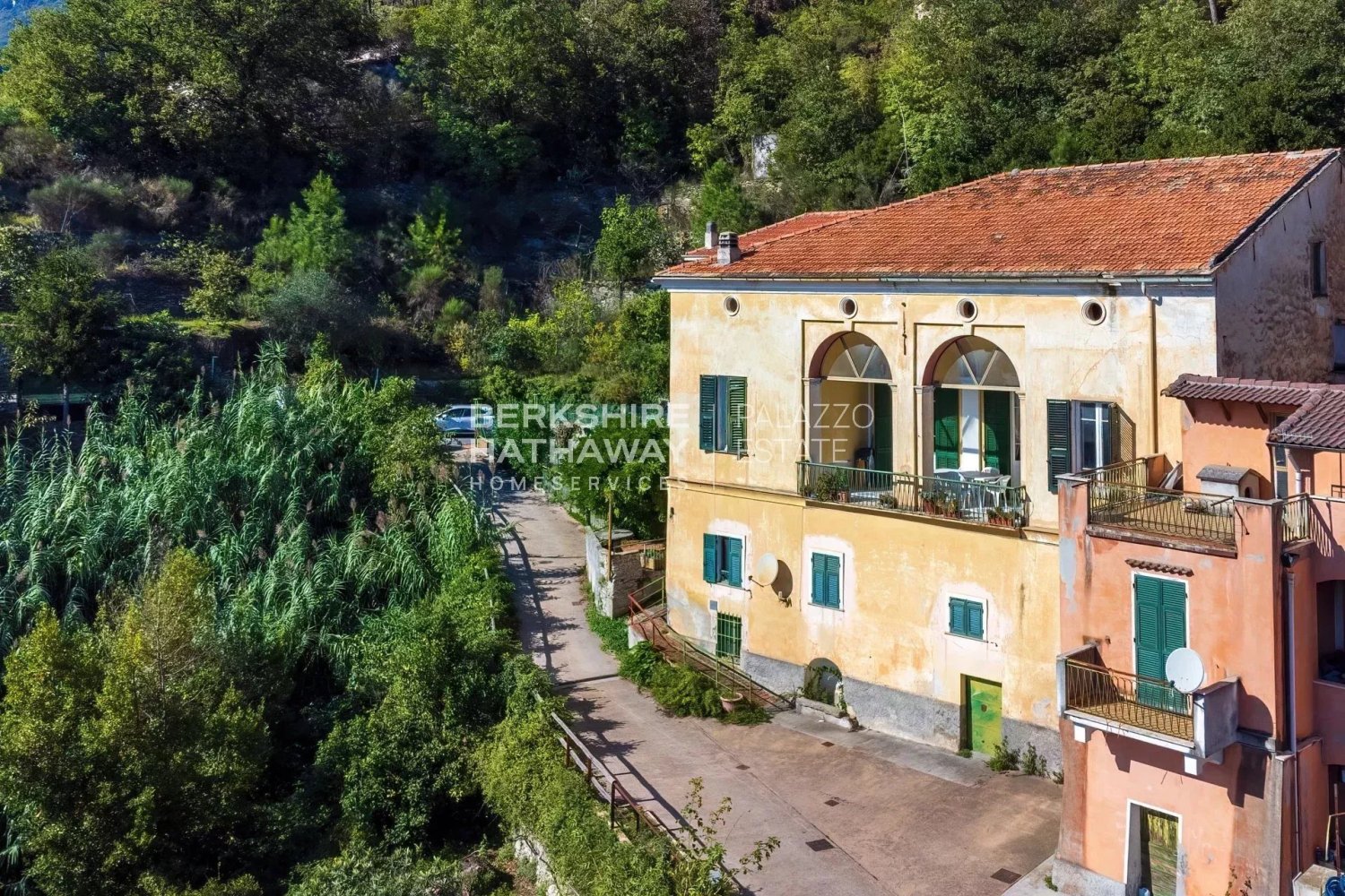 3 Schlafzimmer Haus in Loano, Italy, Nr. 304107