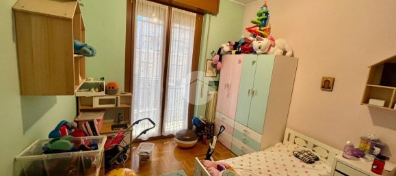 3 rooms Apartment in Lissone, Italy No. 234475 6