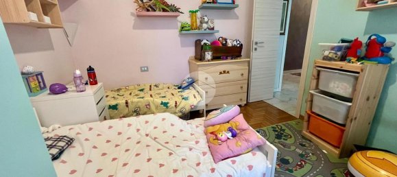 3 rooms Apartment in Lissone, Italy No. 234475 5