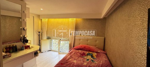 4 Schlafzimmer Wohnung in Naples, Italy, Nr. 9784 25