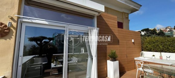 4 Schlafzimmer Wohnung in Naples, Italy, Nr. 9784 6