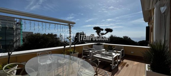 4 Schlafzimmer Wohnung in Naples, Italy, Nr. 9784 3