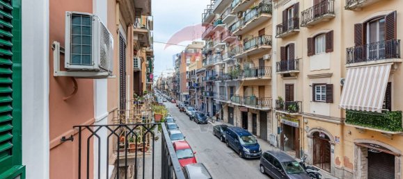 2 bedrooms Apartment in Bari, Italy No. 327973 17