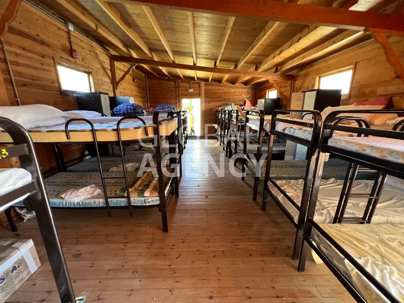 Terrain à Manzanares el Real, Spain 25000m² No. 188118